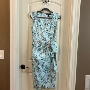 WHBM Sleeveless Green Garden Dress in a size 8.